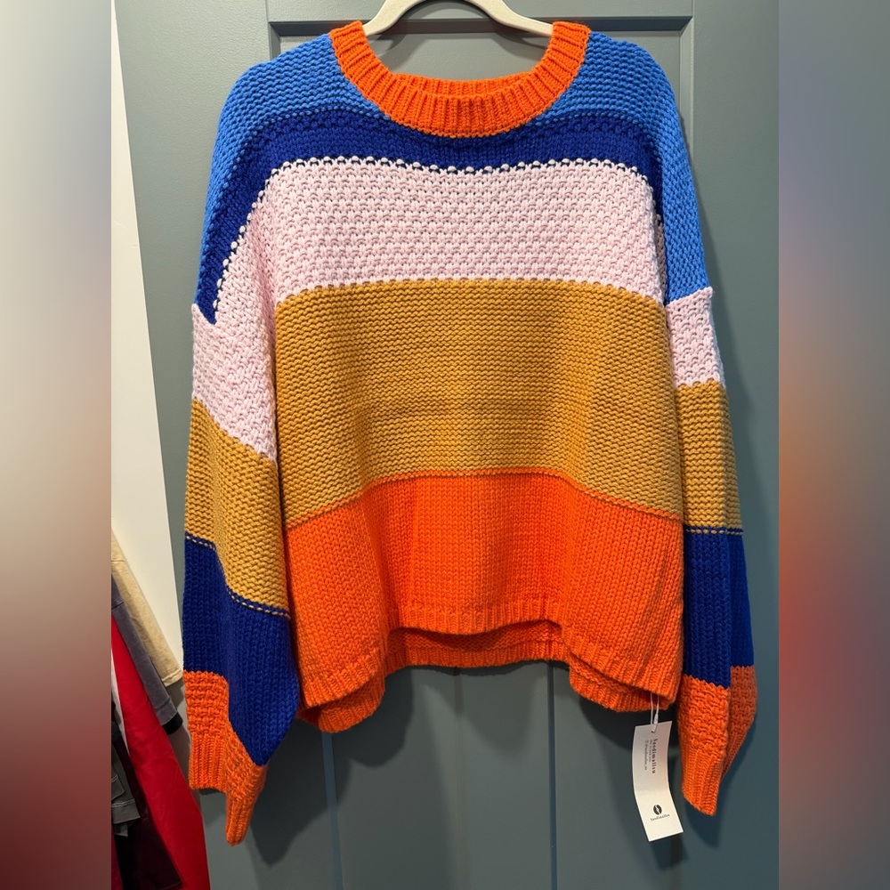NWT Colorblocked cropped knitted sweater. Women’s XXL